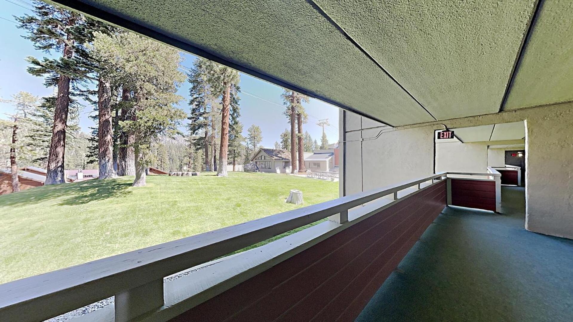 2 Bed 2 Bath Steps Away From Recreation!